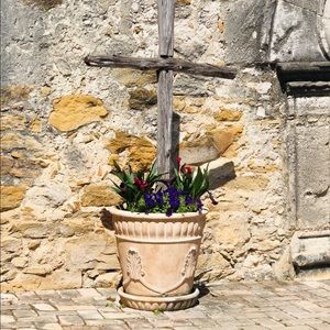 Meet your Posher, Cecci